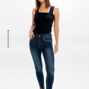 Frank Lyman Design Dark Blue Skinny Jeans